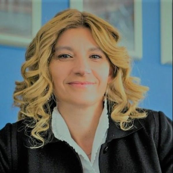 dr. Lorena Škuflić